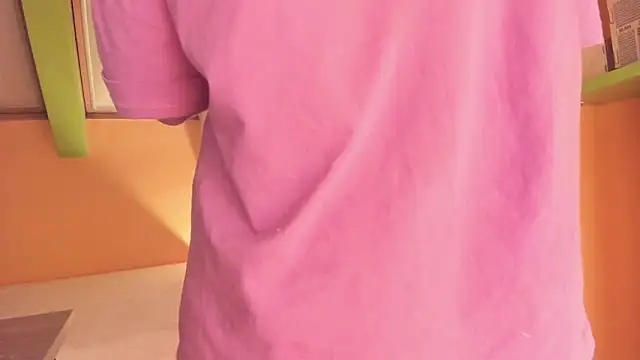 Snapshot of GoodGirll2133 chatting on 02/22/25, 04:51 GoodGirll2133 online show from 02/22/25, 04:51