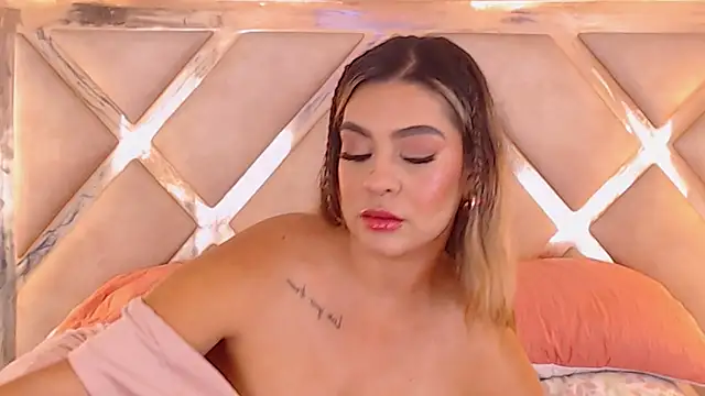 JoannaStanford online show from 11/14/25, 09:13