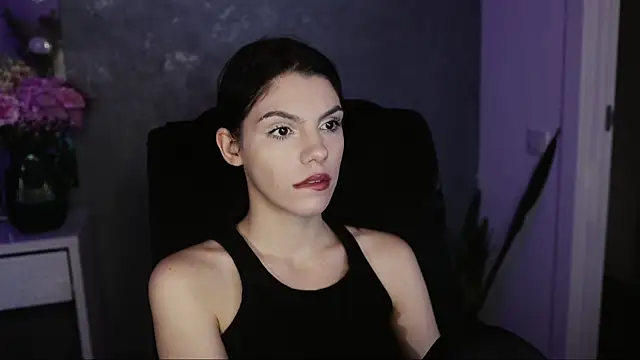 Snapshot of mistress__rochelle chatting on 12/11/24, 01:26 mistress rochelle online show from 12/11/24, 01:26