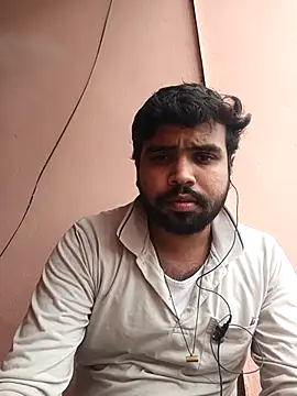 MeFeellove online show from 10/31/25, 09:10