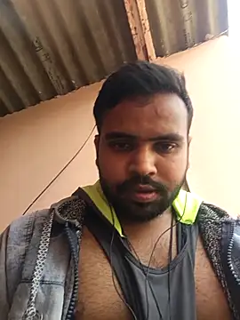 MeFeellove online show from 11/21/25, 09:08