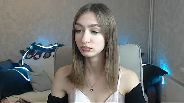 Snapshot of FlorenceDays chatting on 01/09/25, 06:06 FlorenceDays online show from 01/09/25, 06:06