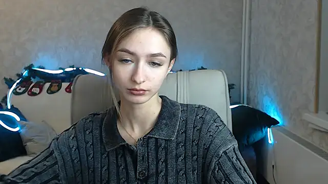 Snapshot of FlorenceDays chatting on 01/23/25, 11:37 FlorenceDays online show from 01/23/25, 11:37