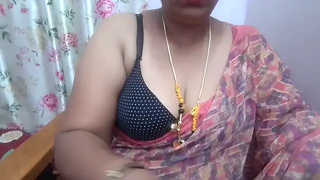 Snapshot of Janavi-janu chatting on 09/12/25, 05:02 Janavi-janu online show from 09/12/25, 05:02