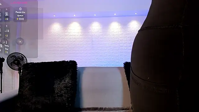 violet scott online show from 01/16/25, 10:53