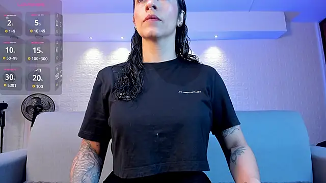 violet scott online show from 02/08/25, 11:12