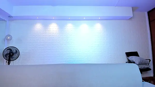 violet scott online show from 10/21/25, 10:38