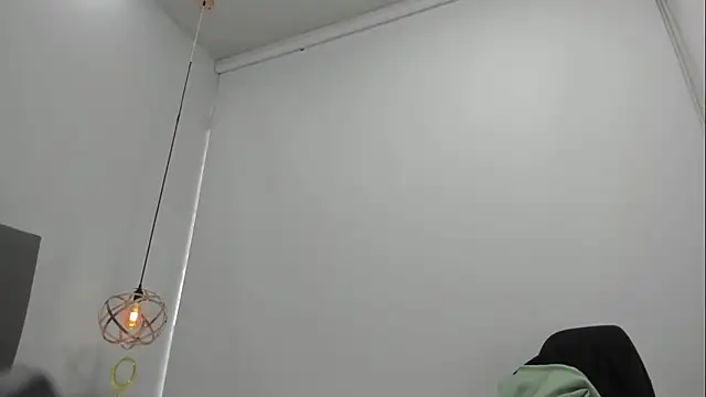 Cherllynn online show from 02/11/25, 03:18