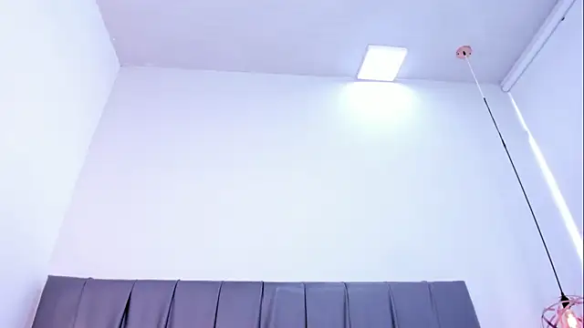 Cherllynn online show from 02/11/25, 06:22