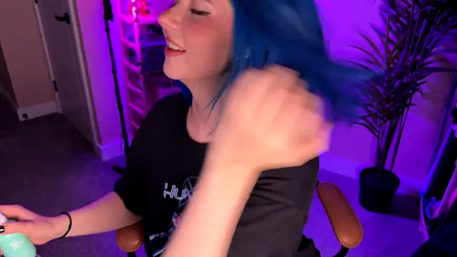  vixenp online show from 11/06/25, 06:42