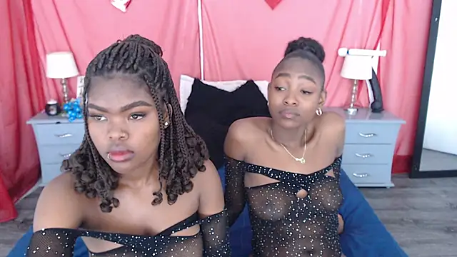 Nicole Colette  online show from 02/28/25, 12:54