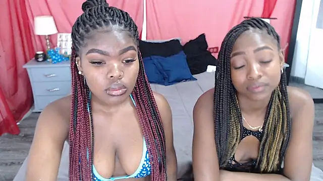 Nicole Colette  online show from 03/05/25, 12:11