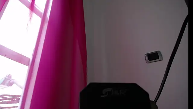 Nicole Colette  online show from 11/12/25, 01:33