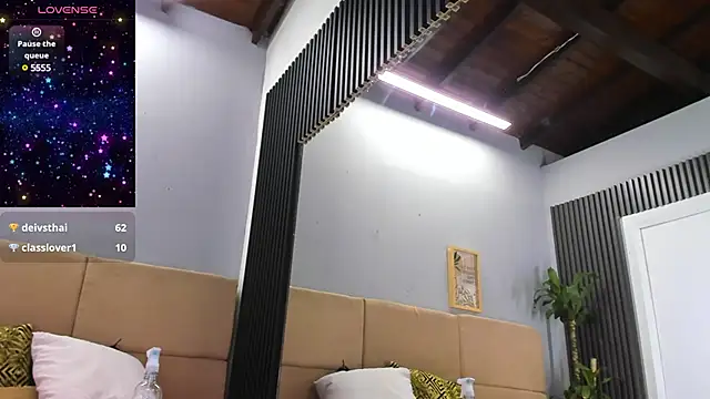 Camille Cedrik online show from 02/05/25, 02:51