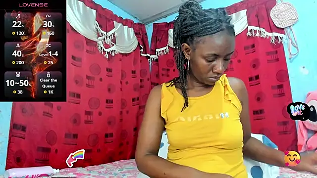 Sandyhamilttoon online show from 10/24/25, 10:06