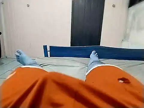 Snapshot of NumeralChevre chatting on 02/09/25, 04:25 NumeralChevre online show from 02/09/25, 04:25