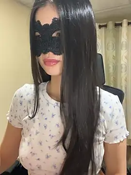 Snapshot of Salibae_Nha chatting on 12/30/24, 01:58 Salibae Nha online show from 12/30/24, 01:58