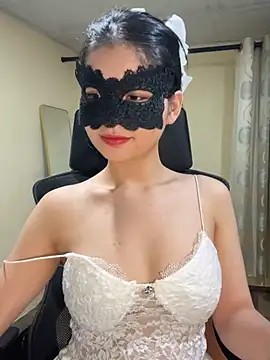 Snapshot of Salibae_Nha chatting on 02/13/25, 04:22 Salibae Nha online show from 02/13/25, 04:22