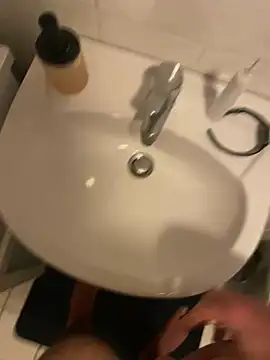 Banana Boy online show from 12/19/24, 05:18