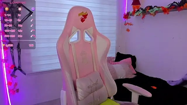 keyla roberts777 online show from 11/01/25, 09:50