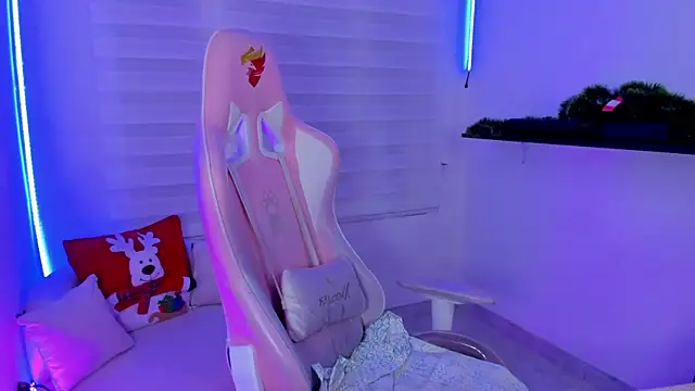 keyla roberts777 online show from 11/21/25, 07:56