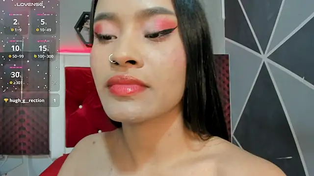 Snapshot of Karoll014 chatting on 02/10/25, 12:18 Karoll014 online show from 02/10/25, 12:18