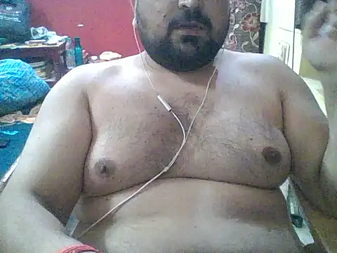 Snapshot of ARYANAVAILABLE chatting on 09/13/25, 11:15 ARYANAVAILABLE online show from 09/13/25, 11:15