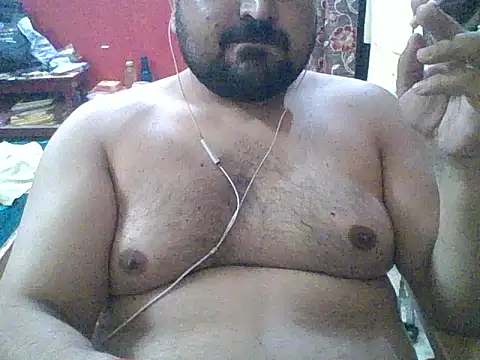 Snapshot of ARYANAVAILABLE chatting on 09/17/25, 10:11 ARYANAVAILABLE online show from 09/17/25, 10:11