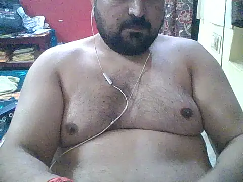 Snapshot of ARYANAVAILABLE chatting on 09/18/25, 10:56 ARYANAVAILABLE online show from 09/18/25, 10:56