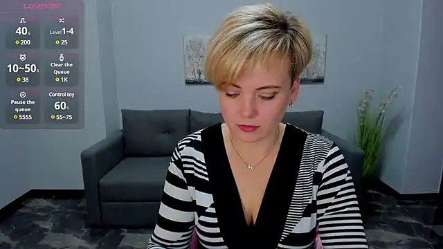 Snapshot of Julia_Wilsone chatting on 12/03/24, 06:59 Julia Wilsone online show from 12/03/24, 06:59