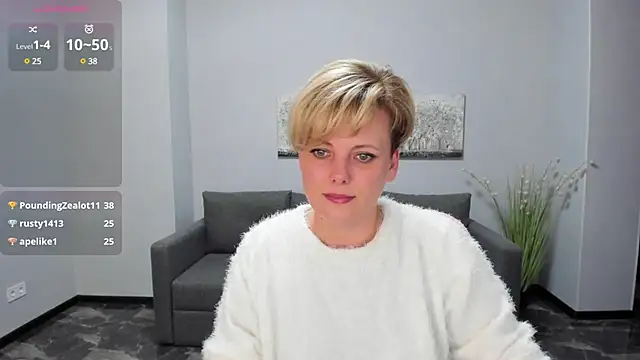 Snapshot of Julia_Wilsone chatting on 01/16/25, 03:56 Julia Wilsone online show from 01/16/25, 03:56