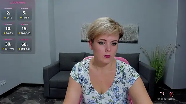 Snapshot of Julia_Wilsone chatting on 01/24/25, 06:57 Julia Wilsone online show from 01/24/25, 06:57