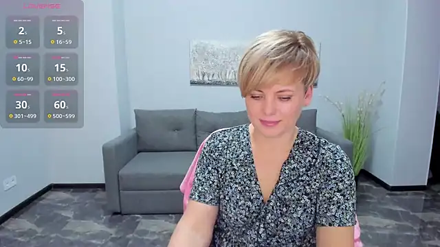 Snapshot of Julia_Wilsone chatting on 02/05/25, 03:52 Julia Wilsone online show from 02/05/25, 03:52