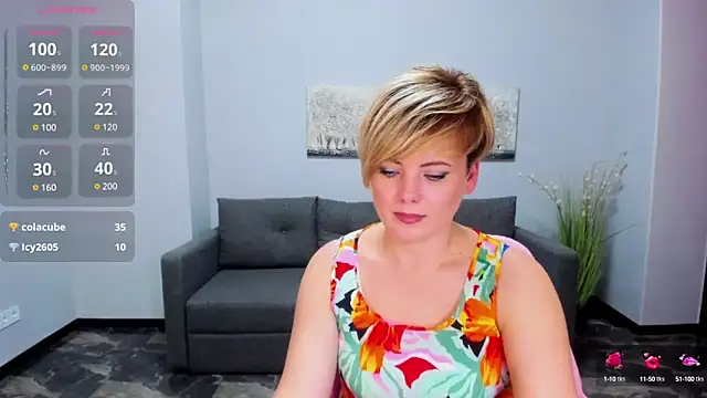 Snapshot of Julia_Wilsone chatting on 02/08/25, 09:56 Julia Wilsone online show from 02/08/25, 09:56