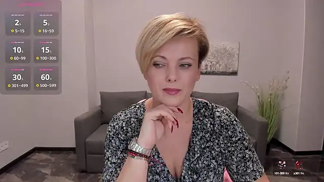 Snapshot of Julia_Wilsone chatting on 02/11/25, 01:41 Julia Wilsone online show from 02/11/25, 01:41