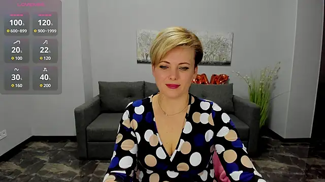 Snapshot of Julia_Wilsone chatting on 02/18/25, 01:22 Julia Wilsone online show from 02/18/25, 01:22