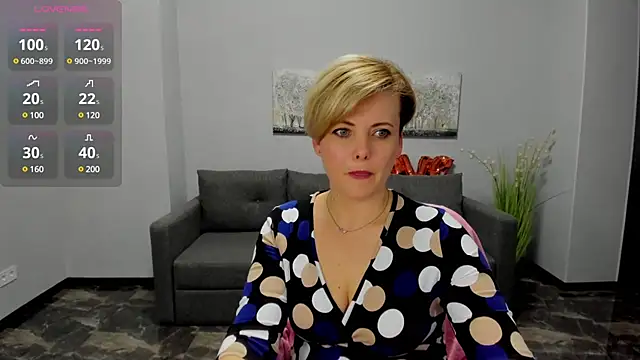 Snapshot of Julia_Wilsone chatting on 02/18/25, 04:26 Julia Wilsone online show from 02/18/25, 04:26