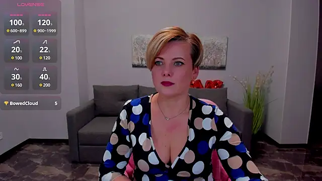 Snapshot of Julia_Wilsone chatting on 02/19/25, 01:28 Julia Wilsone online show from 02/19/25, 01:28