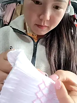 Sweetlove 77 online show from 01/02/25, 03:37