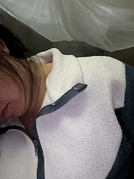 Sweetlove 77 online show from 10/24/25, 01:29