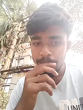Snapshot of indianKrish2 chatting on 02/12/25, 05:26 indianKrish2 online show from 02/12/25, 05:26