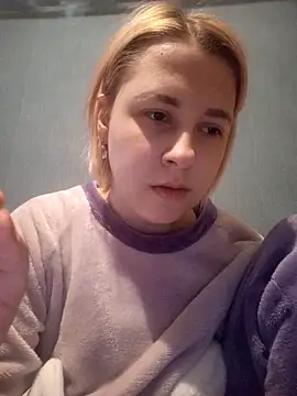 Gussie Bridie online show from 02/27/25, 03:05