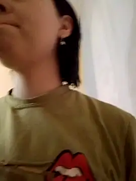 Gussie Bridie online show from 10/13/25, 04:12