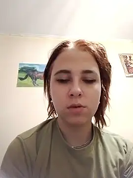 Gussie Bridie online show from 10/27/25, 05:44