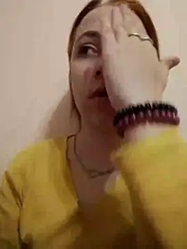 Gussie Bridie online show from 11/04/25, 04:44