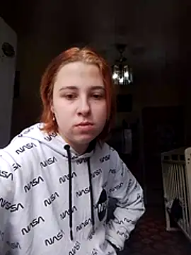 Gussie Bridie online show from 11/20/25, 06:02