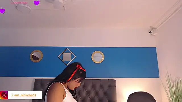 Snapshot of nicky_peyton chatting on 03/09/25, 03:54 nicky peyton online show from 03/09/25, 03:54