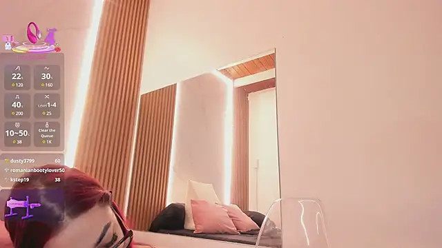 juicy led  online show from 03/03/25, 02:26