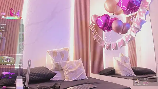 juicy led  online show from 03/15/25, 05:26