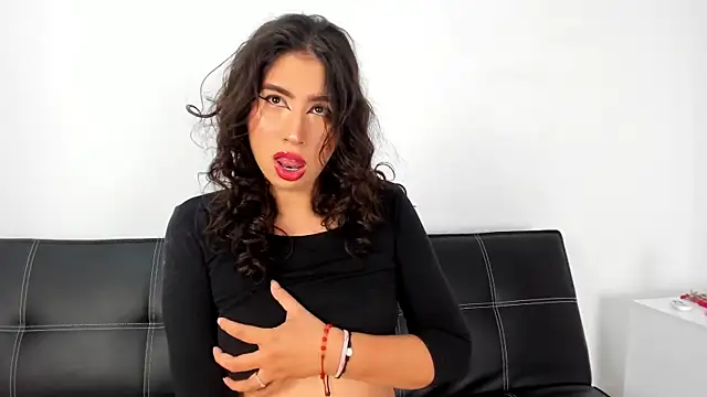 Snapshot of purplay_98 chatting on 11/05/25, 12:21 purplay 98 online show from 11/05/25, 12:21